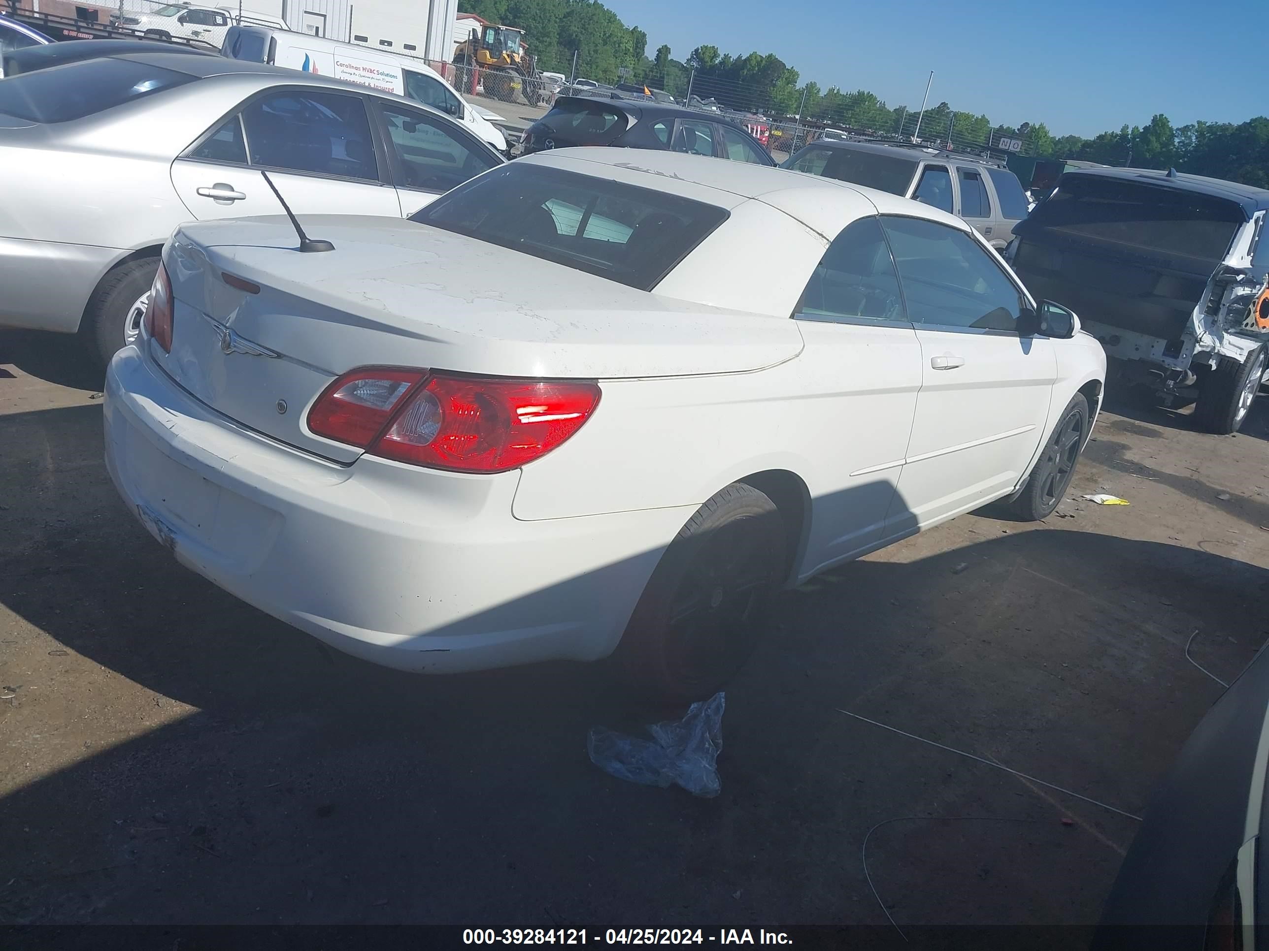 Photo 4 VIN: 1C3LC55R58N271258 - CHRYSLER SEBRING 