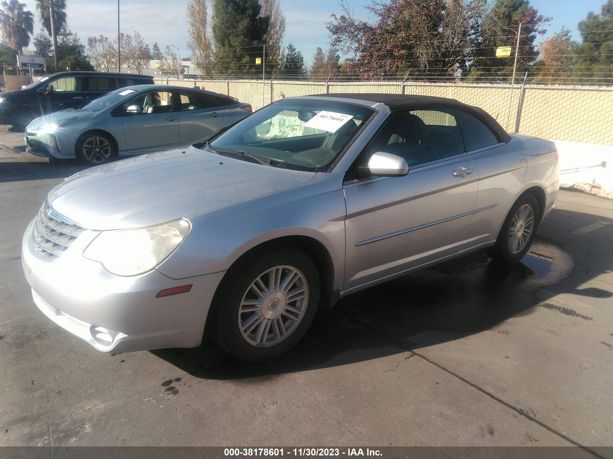 Photo 1 VIN: 1C3LC55R68N128688 - CHRYSLER SEBRING 