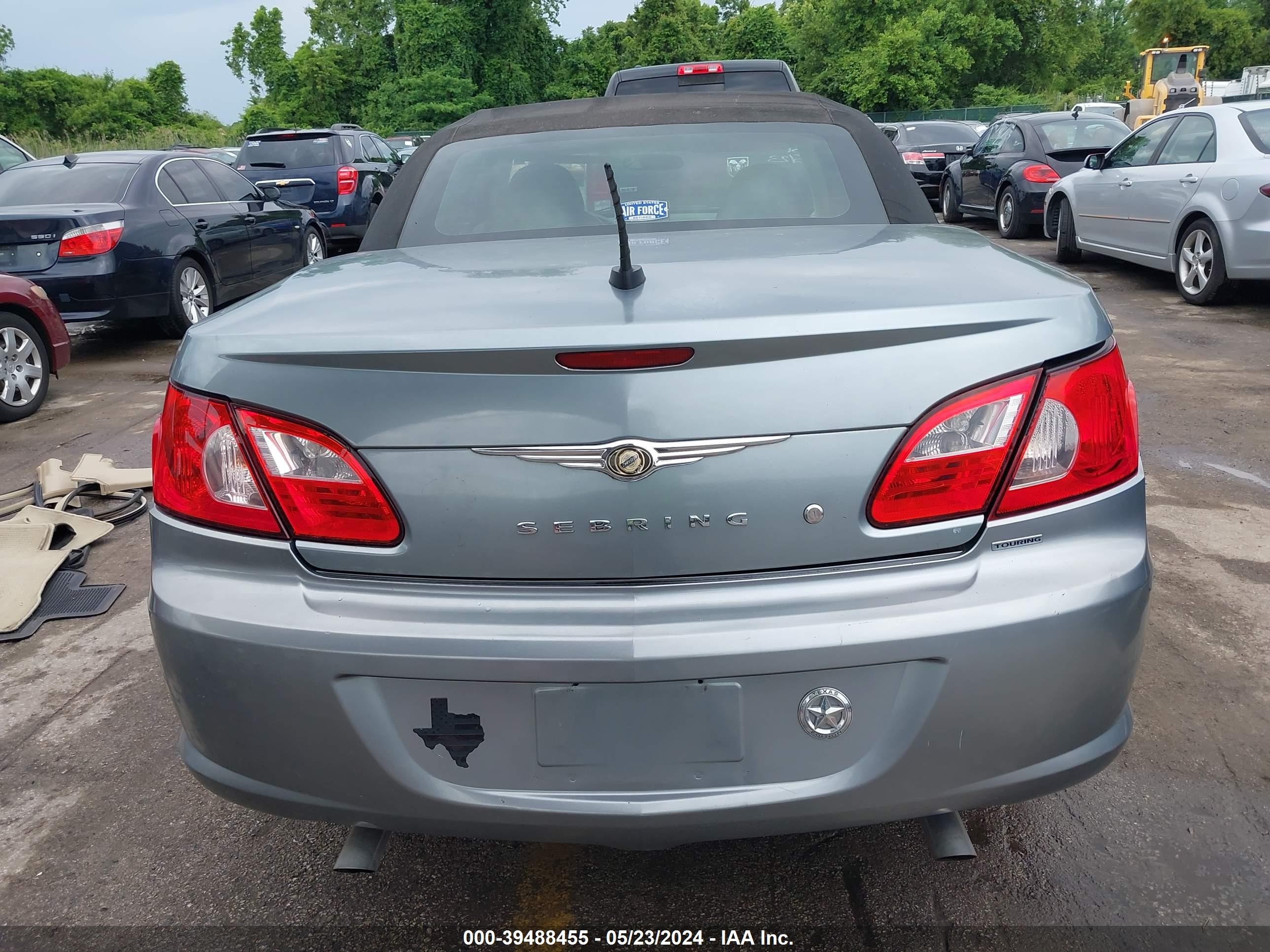 Photo 15 VIN: 1C3LC55R78N689708 - CHRYSLER SEBRING 