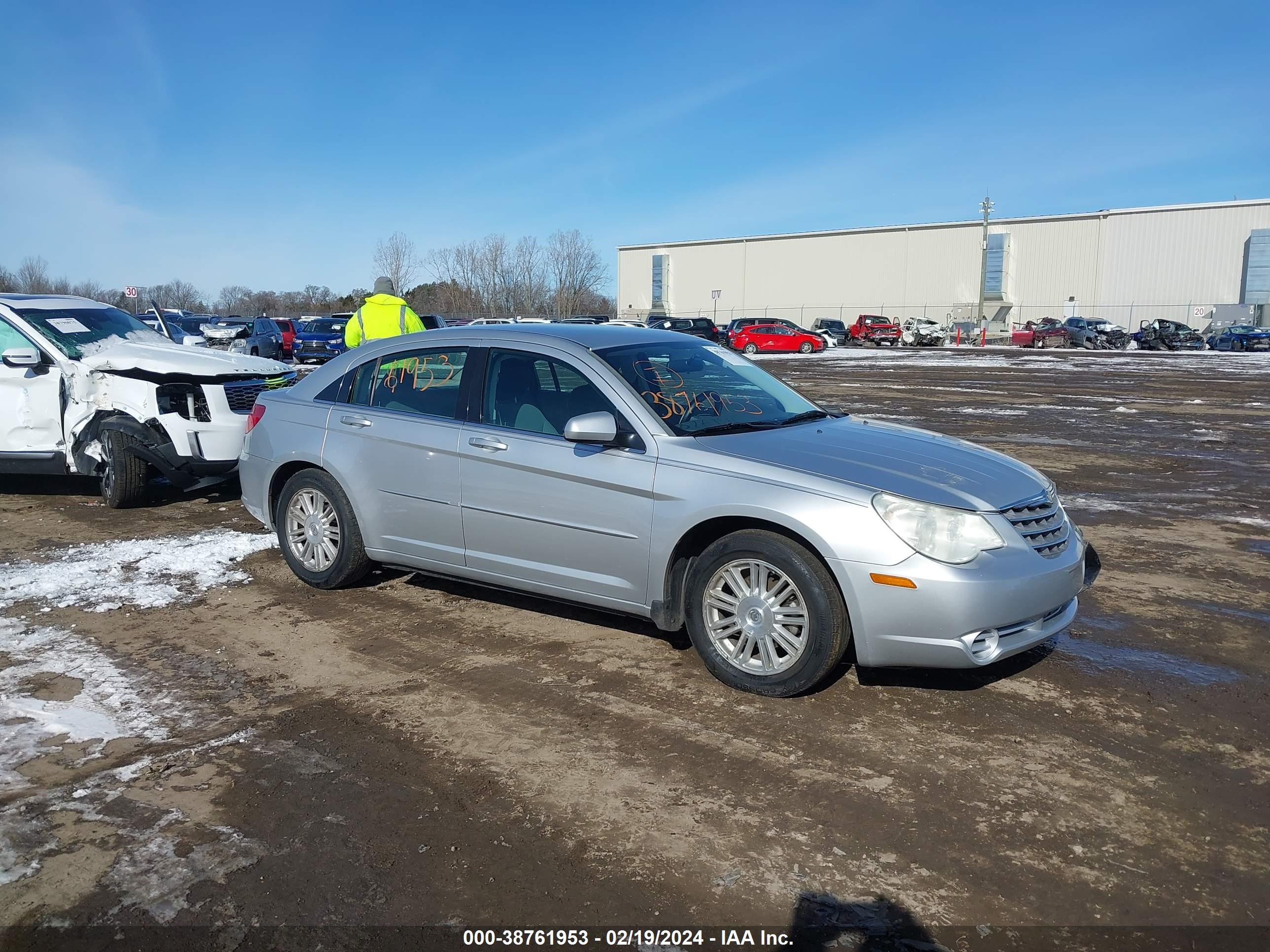 Photo 0 VIN: 1C3LC56R38N280250 - CHRYSLER SEBRING 