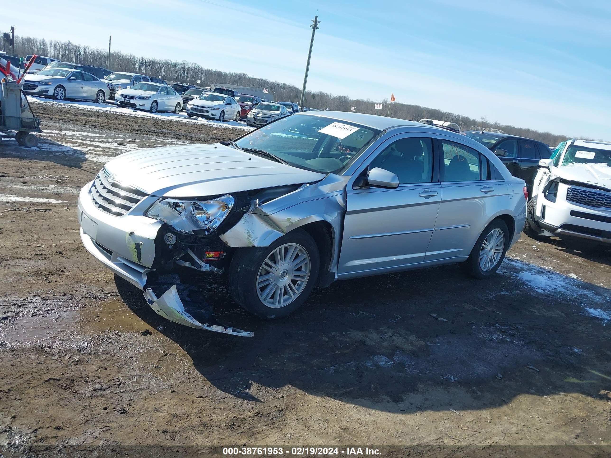 Photo 1 VIN: 1C3LC56R38N280250 - CHRYSLER SEBRING 