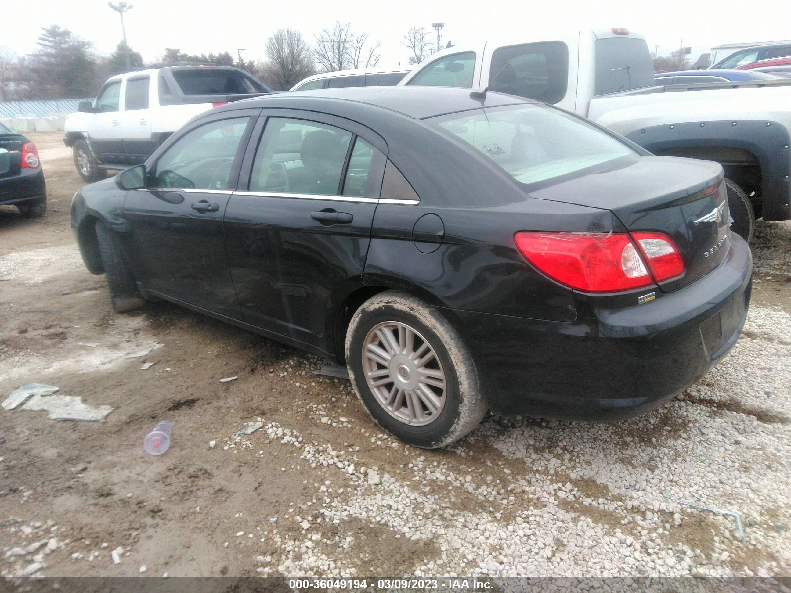 Photo 2 VIN: 1C3LC56R48N139624 - CHRYSLER SEBRING 