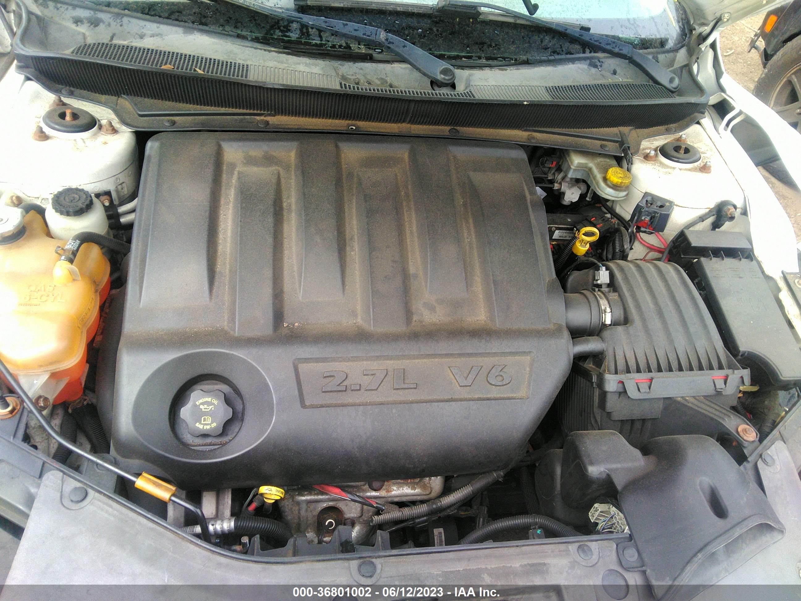 Photo 9 VIN: 1C3LC56R67N527582 - CHRYSLER SEBRING 