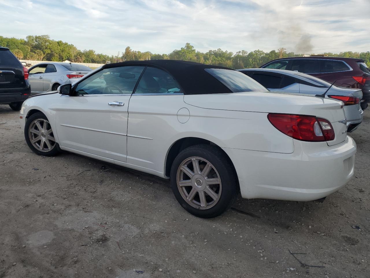 Photo 1 VIN: 1C3LC65M98N624644 - CHRYSLER SEBRING 