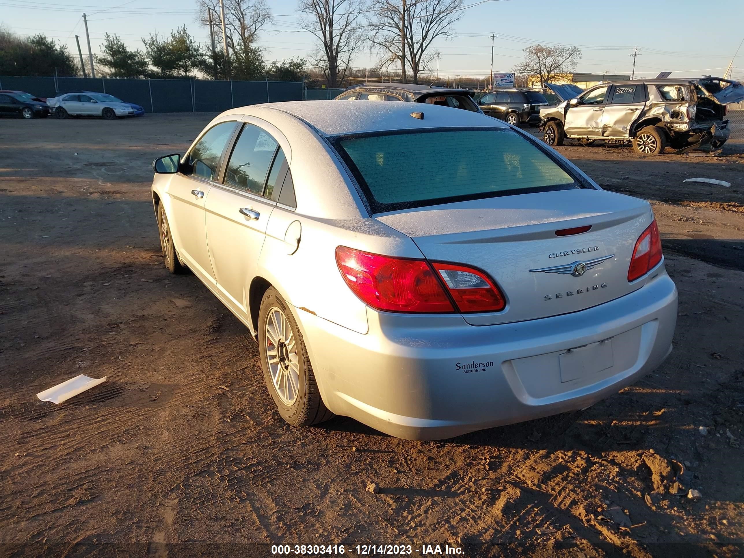 Photo 2 VIN: 1C3LC66B29N547873 - CHRYSLER SEBRING 