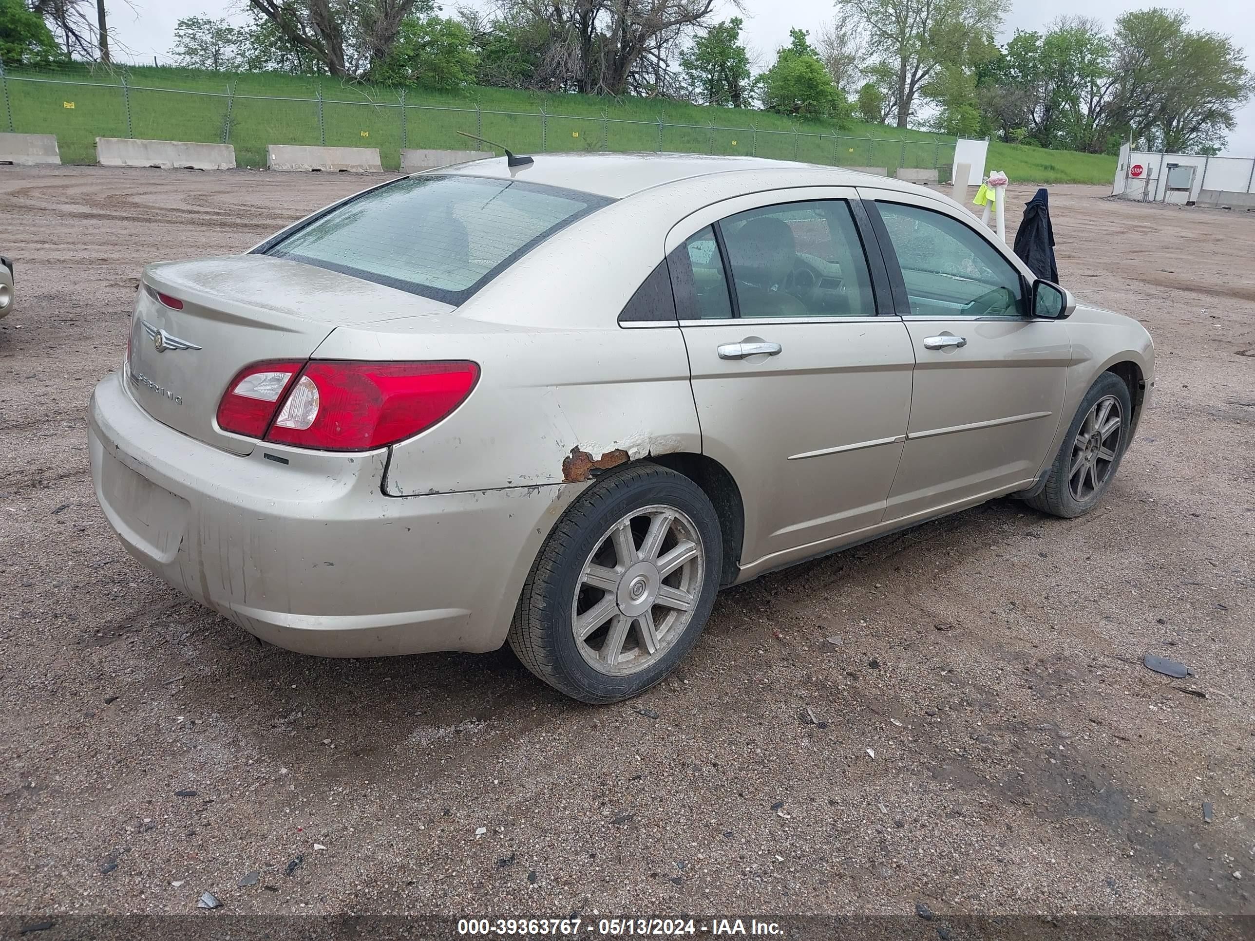 Photo 3 VIN: 1C3LC66M37N567676 - CHRYSLER SEBRING 