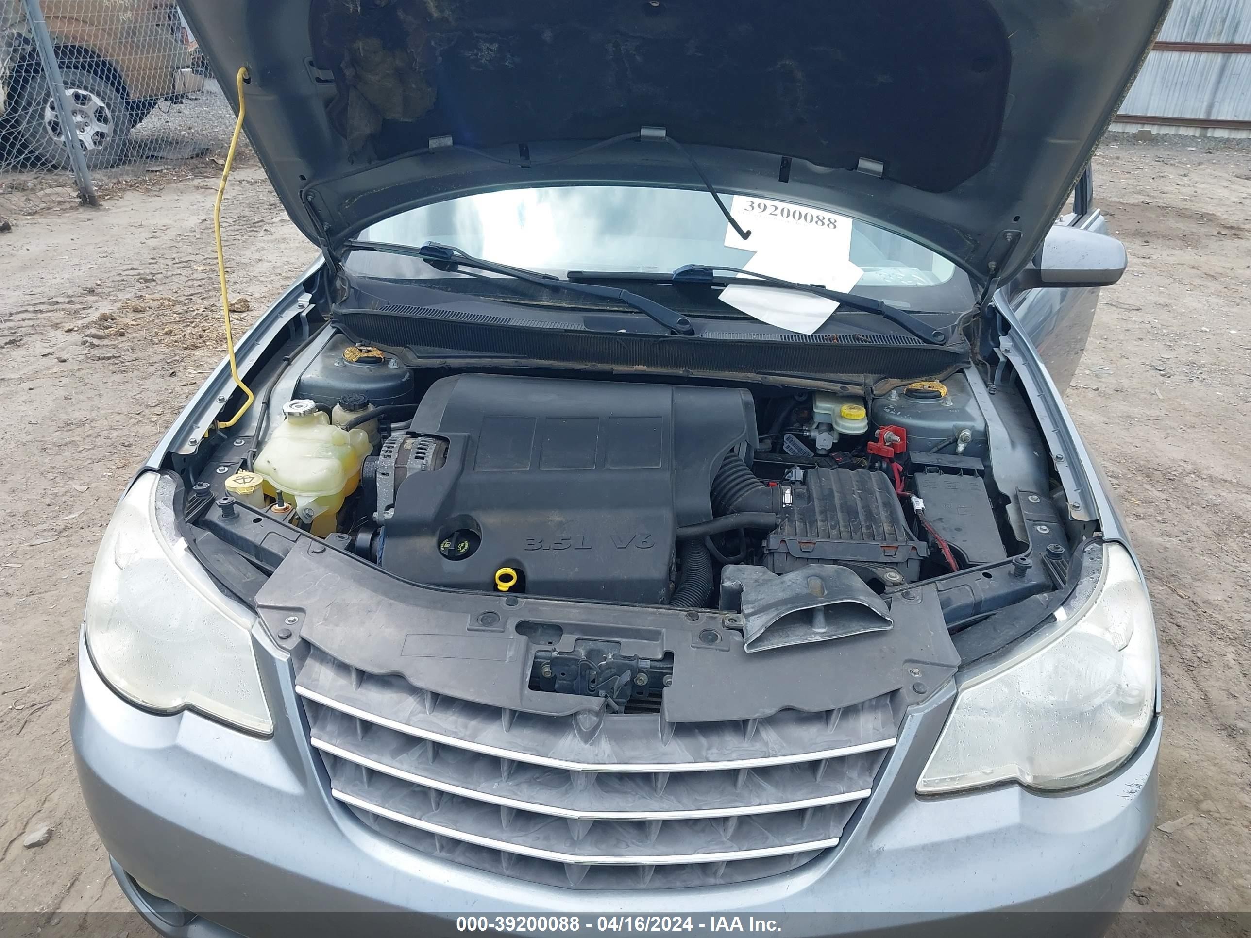 Photo 9 VIN: 1C3LC66M67N561547 - CHRYSLER SEBRING 