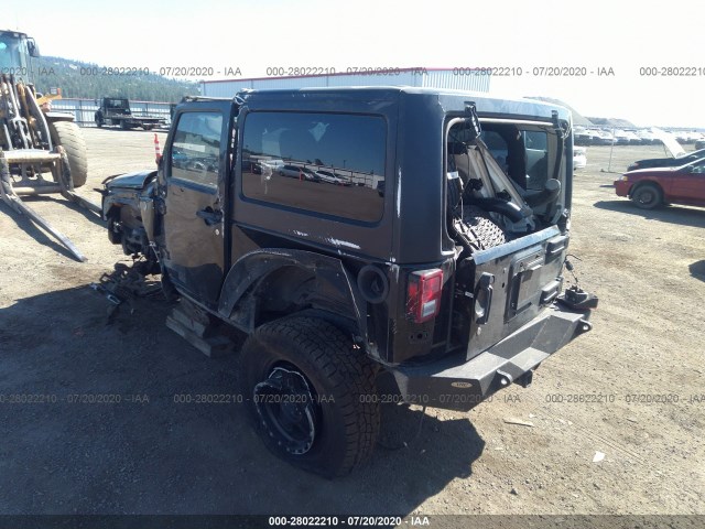 Photo 2 VIN: 1C4AJWAG0CL257968 - JEEP WRANGLER 