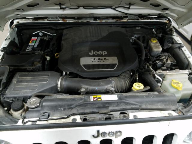 Photo 6 VIN: 1C4AJWAG0DL550092 - JEEP WRANGLER S 