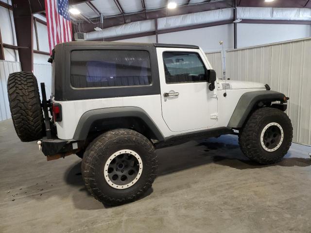 Photo 2 VIN: 1C4AJWAG0DL610291 - JEEP WRANGLER 