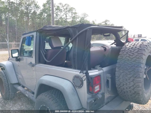 Photo 5 VIN: 1C4AJWAG0DL648359 - JEEP WRANGLER 