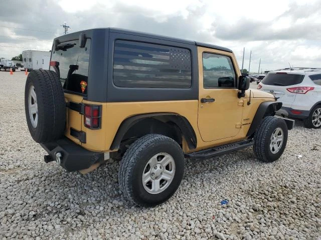 Photo 2 VIN: 1C4AJWAG0DL672919 - JEEP WRANGLER S 