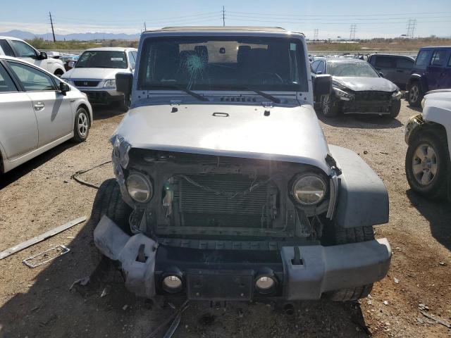 Photo 4 VIN: 1C4AJWAG0FL755639 - JEEP WRANGLER S 