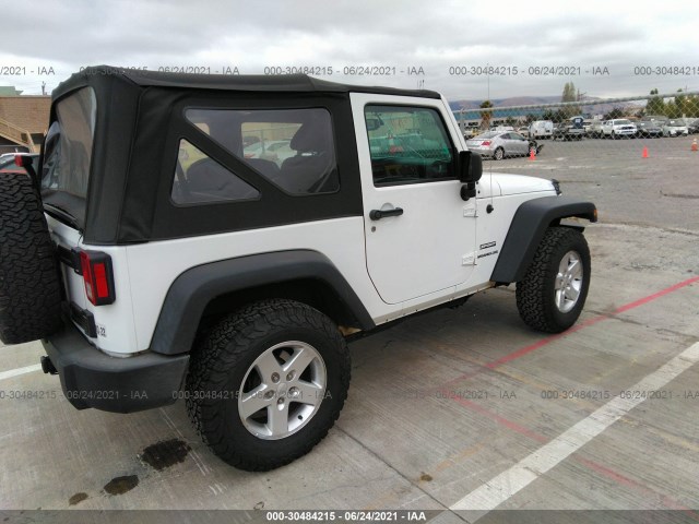 Photo 3 VIN: 1C4AJWAG0GL177267 - JEEP WRANGLER 