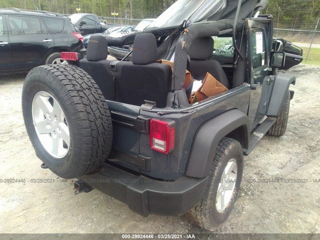 Photo 3 VIN: 1C4AJWAG0GL200997 - JEEP WRANGLER 