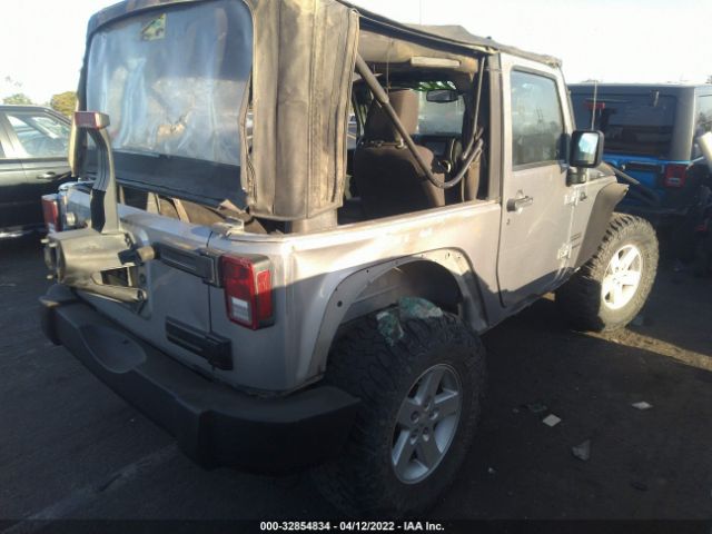 Photo 3 VIN: 1C4AJWAG0GL218982 - JEEP WRANGLER 