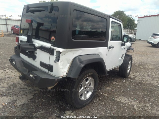 Photo 3 VIN: 1C4AJWAG0GL228640 - JEEP WRANGLER 