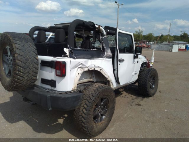 Photo 3 VIN: 1C4AJWAG0GL231442 - JEEP WRANGLER 