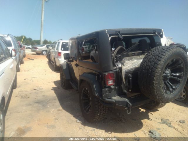 Photo 2 VIN: 1C4AJWAG0GL272900 - JEEP WRANGLER 