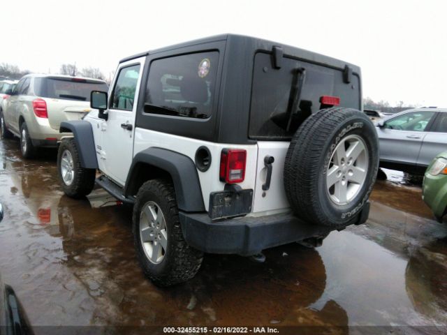 Photo 2 VIN: 1C4AJWAG0HL658234 - JEEP WRANGLER 