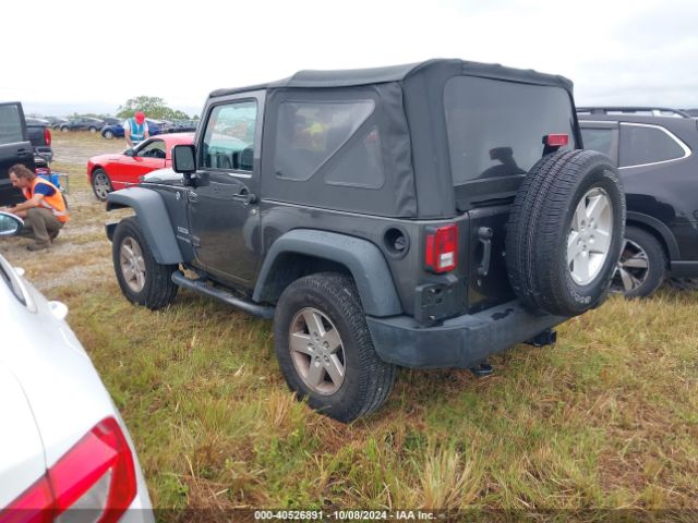 Photo 2 VIN: 1C4AJWAG0JL850209 - JEEP WRANGLER JK 