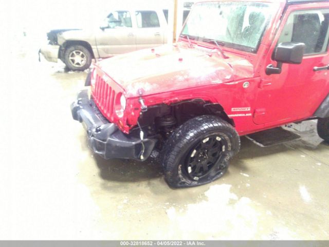 Photo 5 VIN: 1C4AJWAG1CL245215 - JEEP WRANGLER 