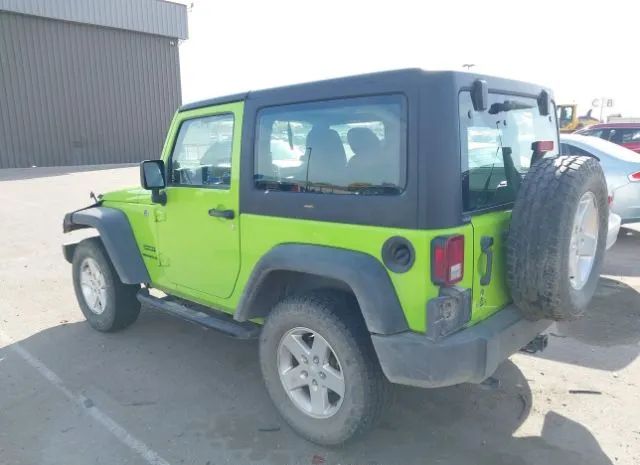 Photo 2 VIN: 1C4AJWAG1DL533818 - JEEP WRANGLER 