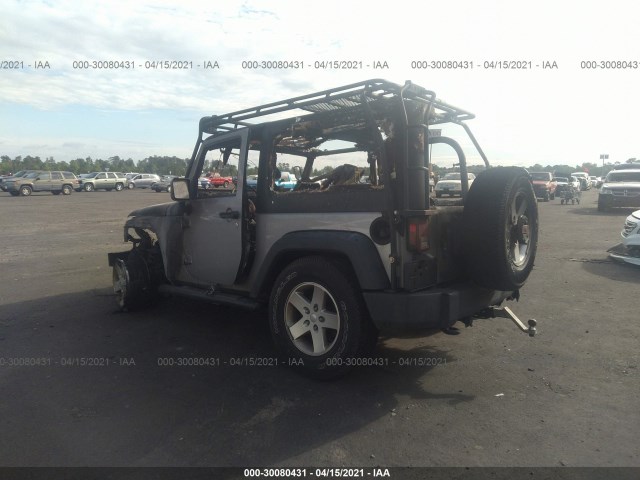 Photo 2 VIN: 1C4AJWAG1DL605794 - JEEP WRANGLER 