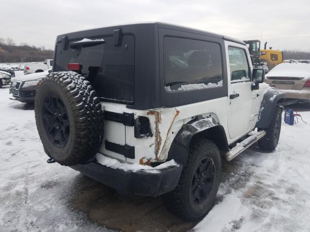 Photo 3 VIN: 1C4AJWAG1EL245962 - JEEP WRANGLER S 