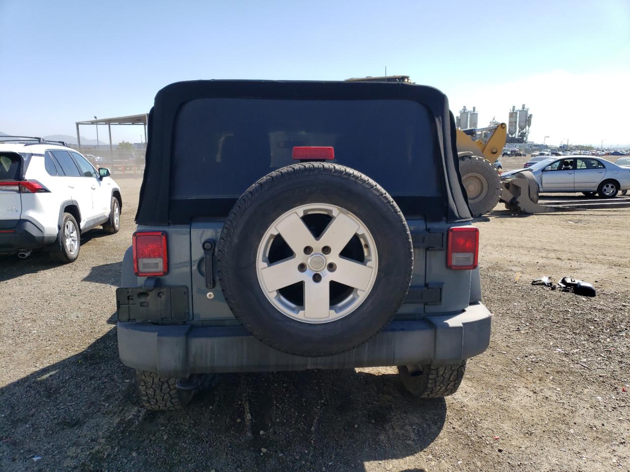 Photo 5 VIN: 1C4AJWAG1EL308767 - JEEP WRANGLER 