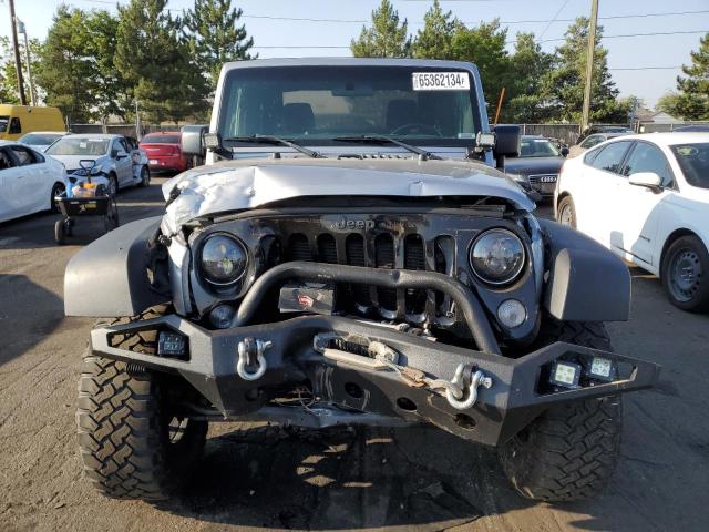 Photo 4 VIN: 1C4AJWAG1FL696567 - JEEP WRANGLER 