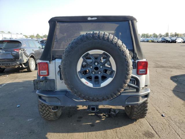 Photo 5 VIN: 1C4AJWAG1FL696567 - JEEP WRANGLER 