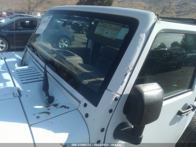 Photo 5 VIN: 1C4AJWAG1HL657478 - JEEP WRANGLER 