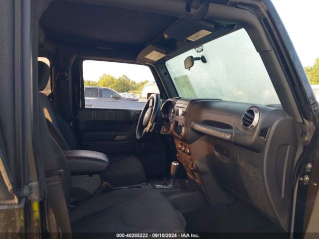 Photo 4 VIN: 1C4AJWAG1JL804176 - JEEP WRANGLER JK 