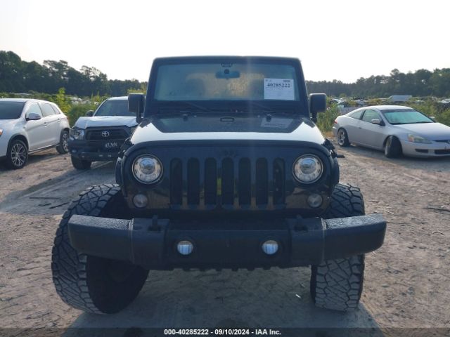 Photo 5 VIN: 1C4AJWAG1JL804176 - JEEP WRANGLER JK 