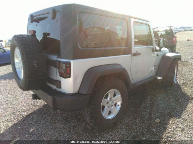 Photo 3 VIN: 1C4AJWAG2CL190080 - JEEP WRANGLER 