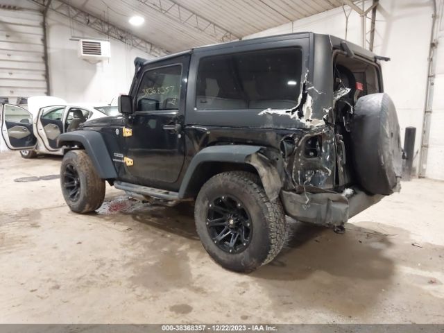 Photo 2 VIN: 1C4AJWAG2DL535271 - JEEP WRANGLER 