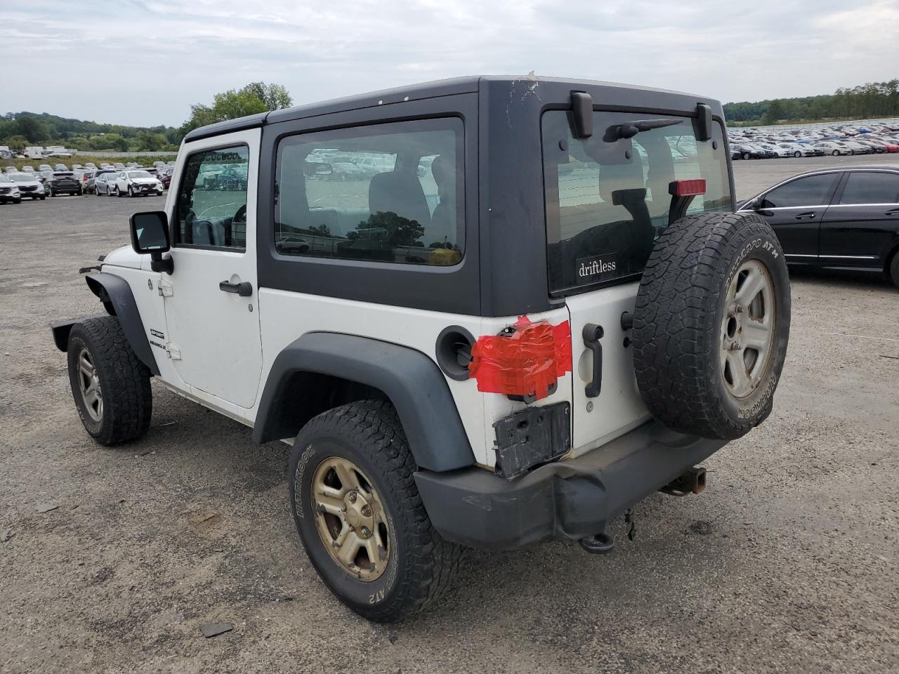 Photo 1 VIN: 1C4AJWAG2DL549865 - JEEP WRANGLER 