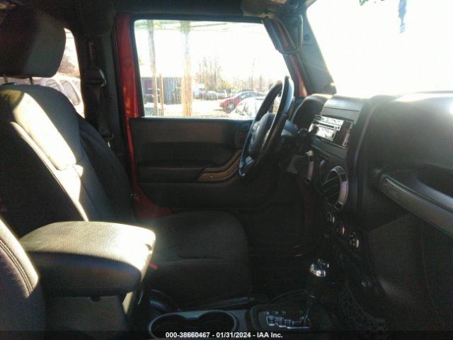 Photo 4 VIN: 1C4AJWAG2DL575348 - JEEP WRANGLER 