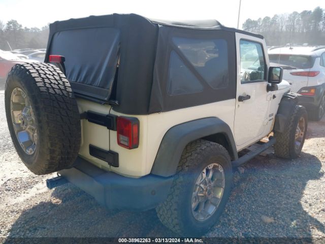 Photo 3 VIN: 1C4AJWAG2DL607523 - JEEP WRANGLER 