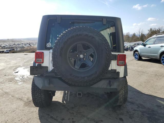 Photo 5 VIN: 1C4AJWAG2EL209195 - JEEP WRANGLER S 