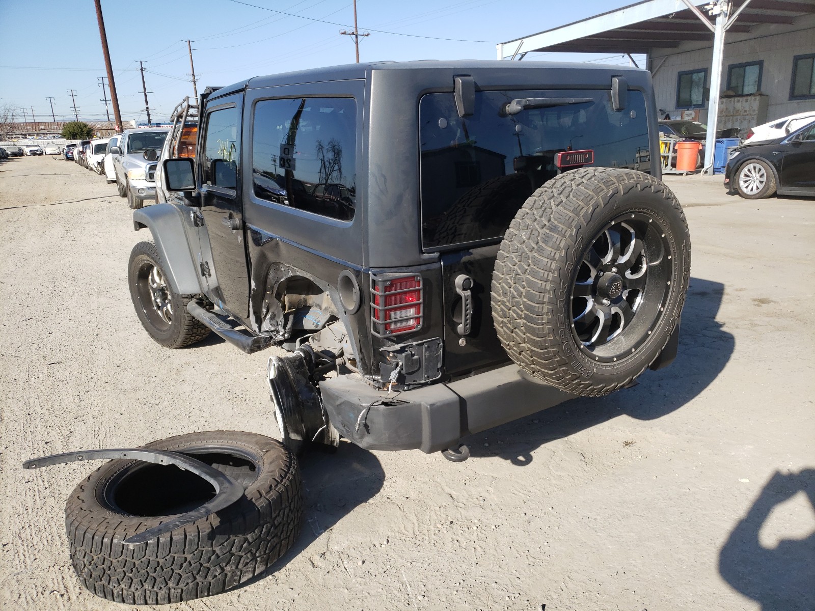 Photo 2 VIN: 1C4AJWAG2EL269316 - JEEP WRANGLER S 