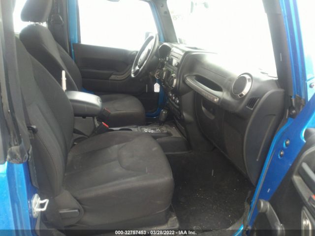 Photo 4 VIN: 1C4AJWAG2FL638368 - JEEP WRANGLER 