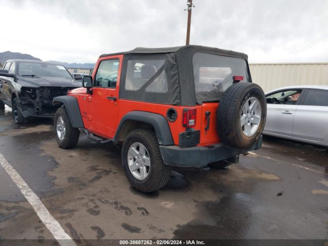 Photo 2 VIN: 1C4AJWAG2FL647796 - JEEP WRANGLER 