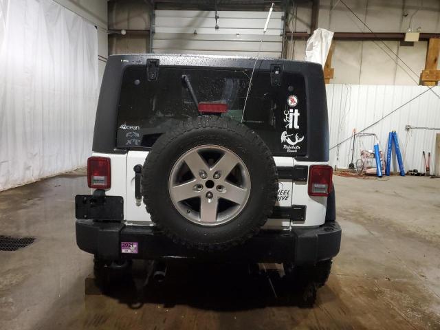 Photo 5 VIN: 1C4AJWAG2GL206462 - JEEP WRANGLER S 