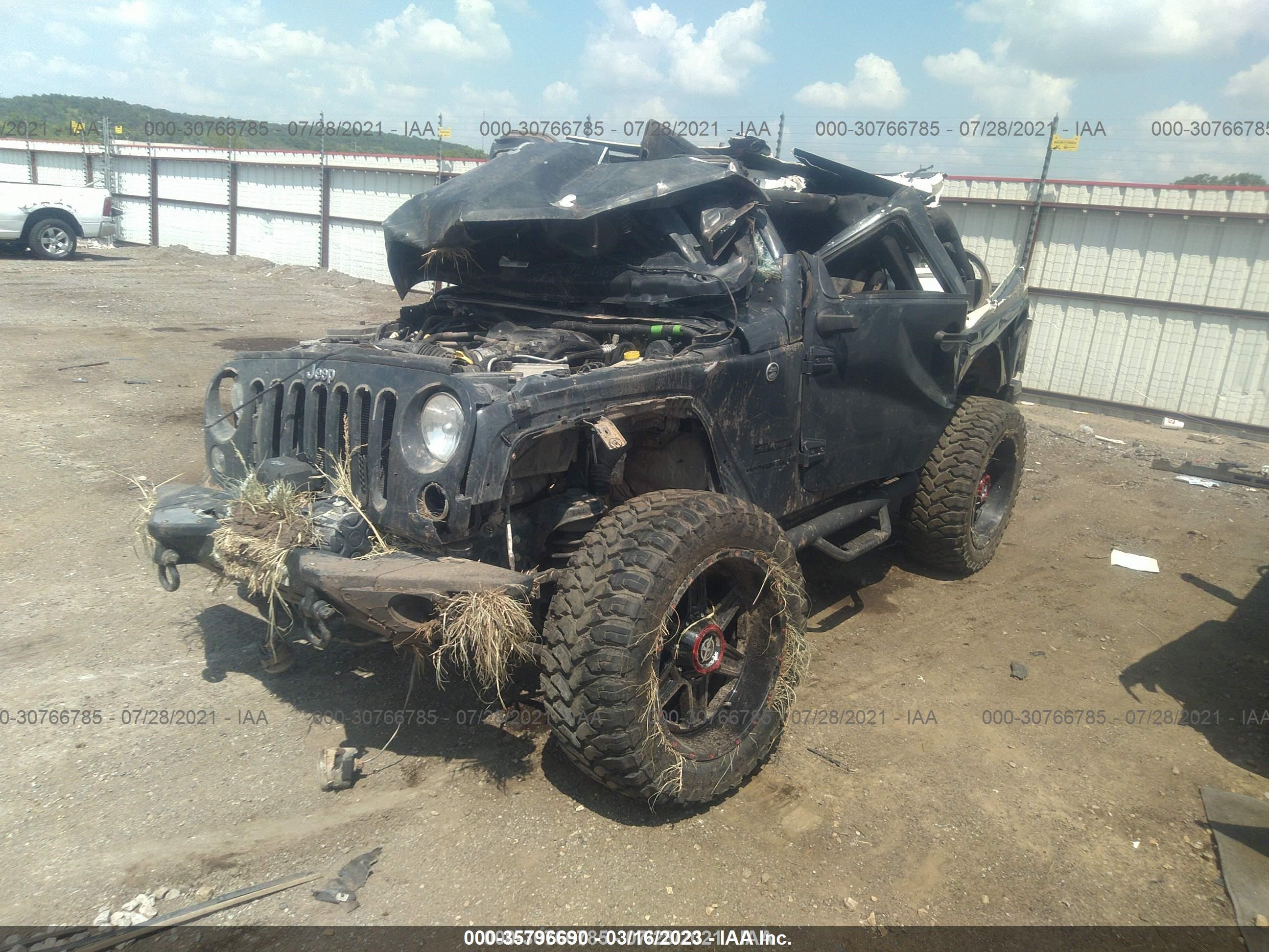 Photo 1 VIN: 1C4AJWAG2GL207272 - JEEP WRANGLER 