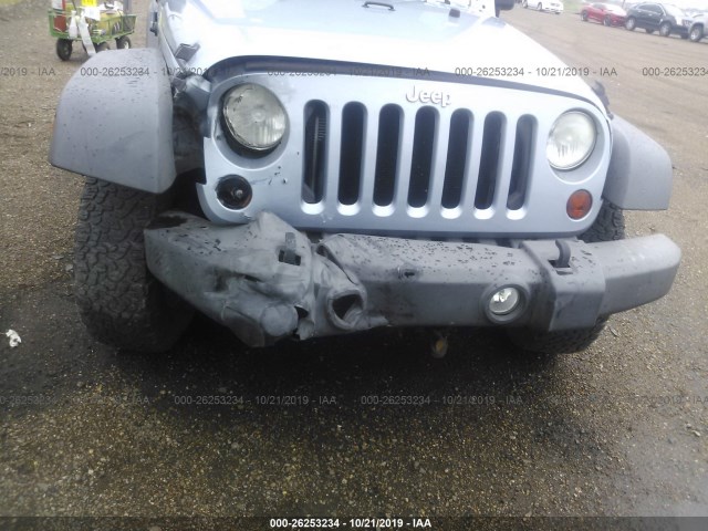 Photo 5 VIN: 1C4AJWAG3CL220087 - JEEP WRANGLER 