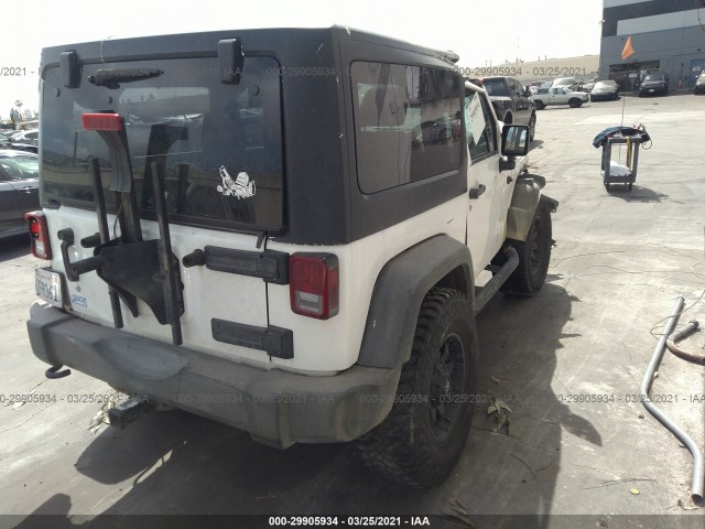 Photo 3 VIN: 1C4AJWAG3DL523002 - JEEP WRANGLER 