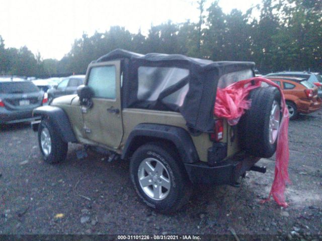 Photo 2 VIN: 1C4AJWAG3DL613668 - JEEP WRANGLER 