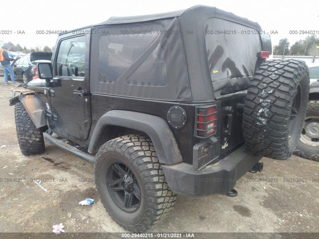 Photo 2 VIN: 1C4AJWAG3DL684725 - JEEP WRANGLER 